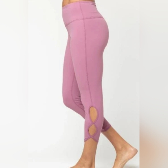 Bordeaux Pants - NWOT | Bordeaux | Whisper | Milan 7/8 High-Waisted Leggings | M | Mauve Pink